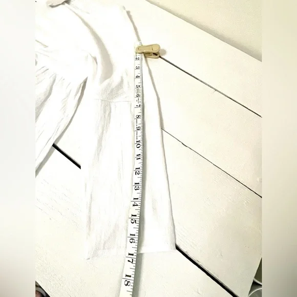 By Made With ❤️ Floral Wayercolor White Women's Top - Picture 12 of 12